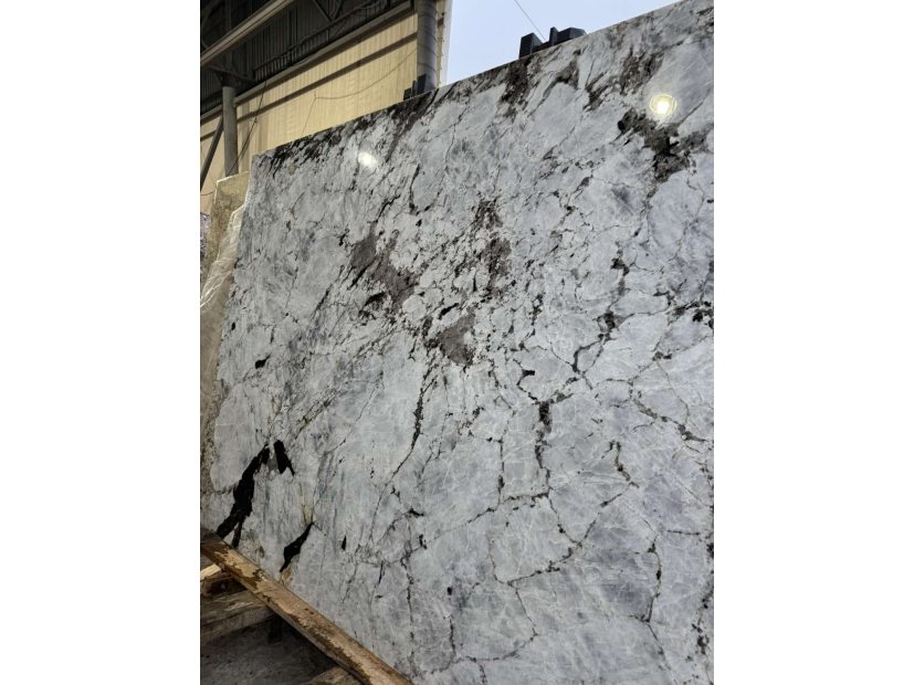 Гранит Alaska byanko -  цена за м2