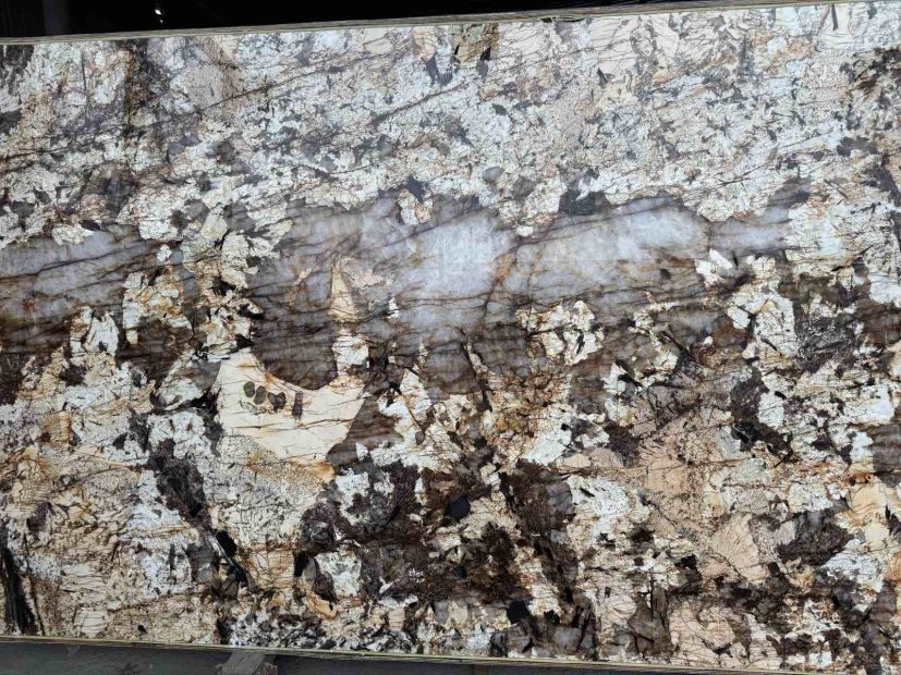 Кварцит Patagonia Yellow -  ціна за м2