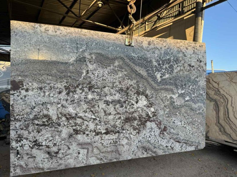 Гранит AZUL NOVO -  фото