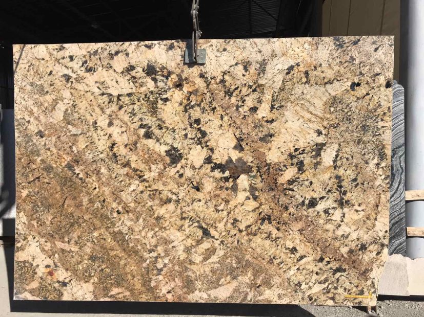 Граніт Golden Alaska -  купити  в Києві