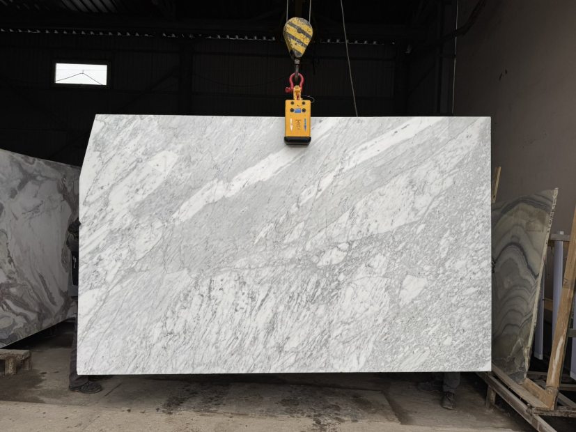 Мармур Carrara Venatino -  ціна за м2