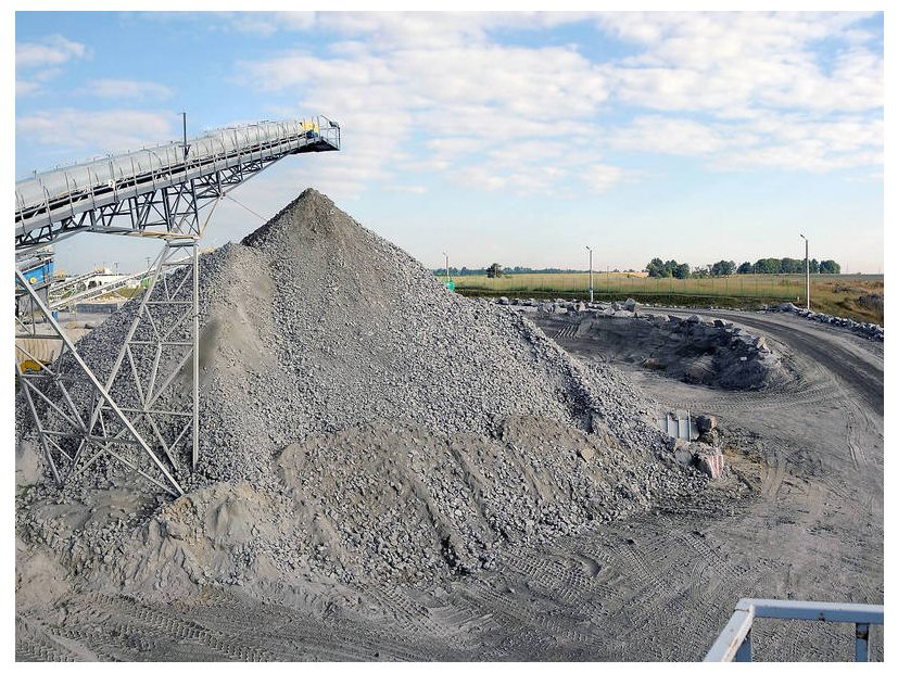 Петровський гранітний кар'єр -  купити