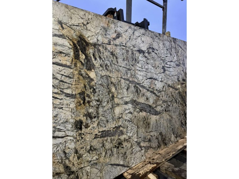 Граніт Golden glow -  ціна за м2