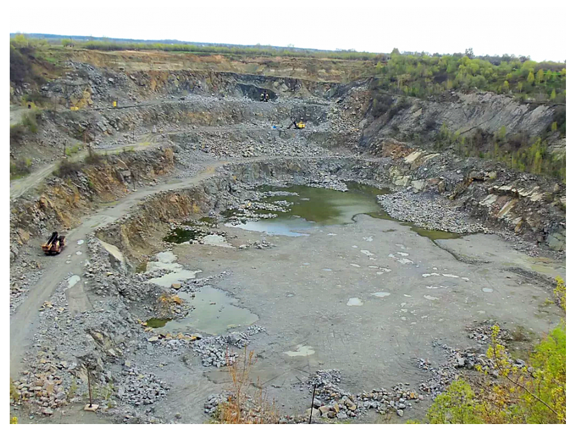 Новопавлівський гранітний кар'єр -  купити