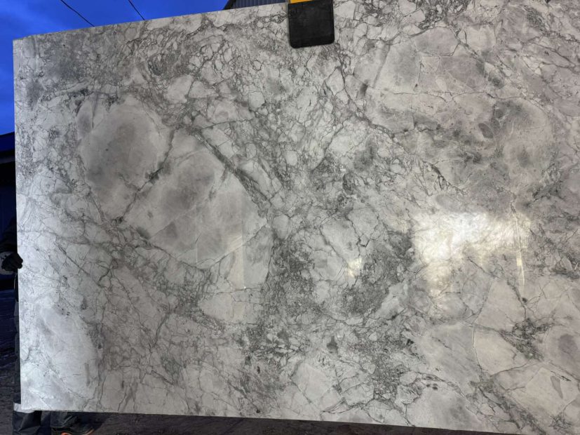 Кварцит Super White -  купити  в Києві