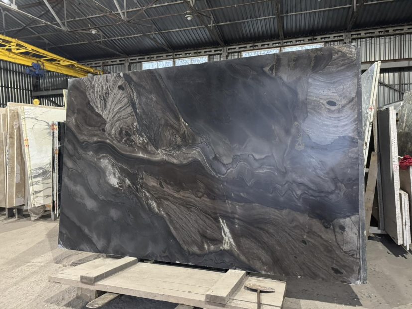 Кварцит Black Phantus -  купить в Украине