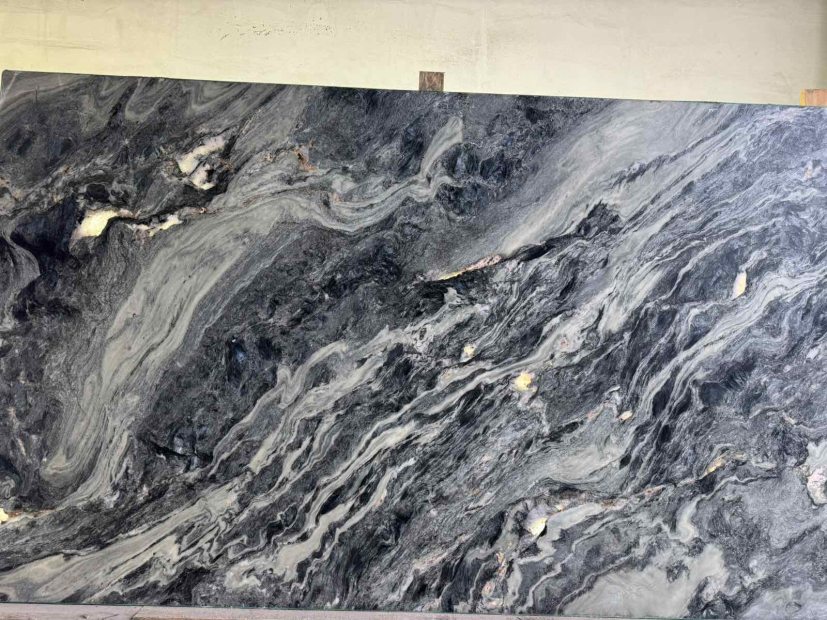 Кварцит Amazon Green -  купить в Украине